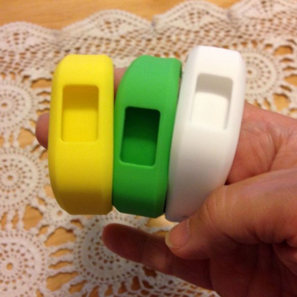 Garmin Vivofit Jr 3, bundle of three bands - Picture 4 of 4